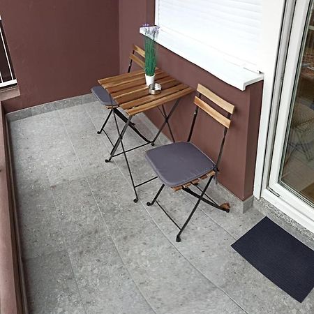דירות אוסילק Apartman Simic מראה חיצוני תמונה